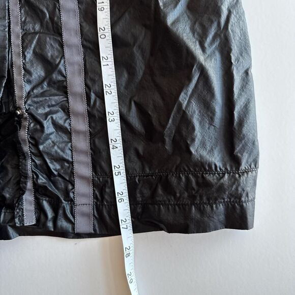 NECA Hunger Games Women's Arena Windbreaker XS/S Black Costume Cosplay Katniss - Picture 7 of 7